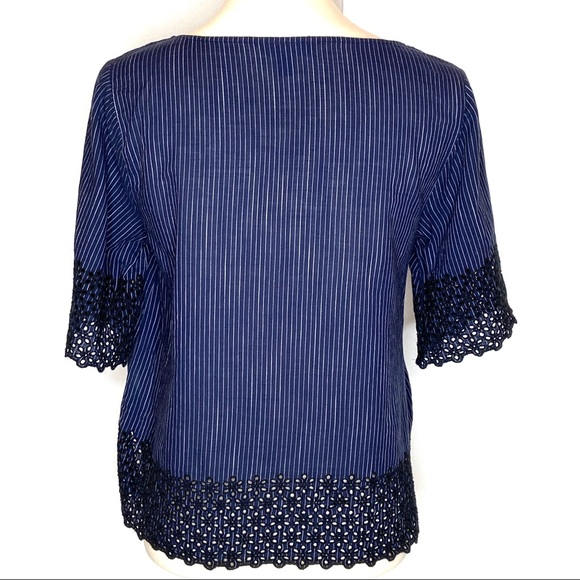 Banana Republic | Navy Eyelet Crop Tapestry Top S - Picture 3 of 5